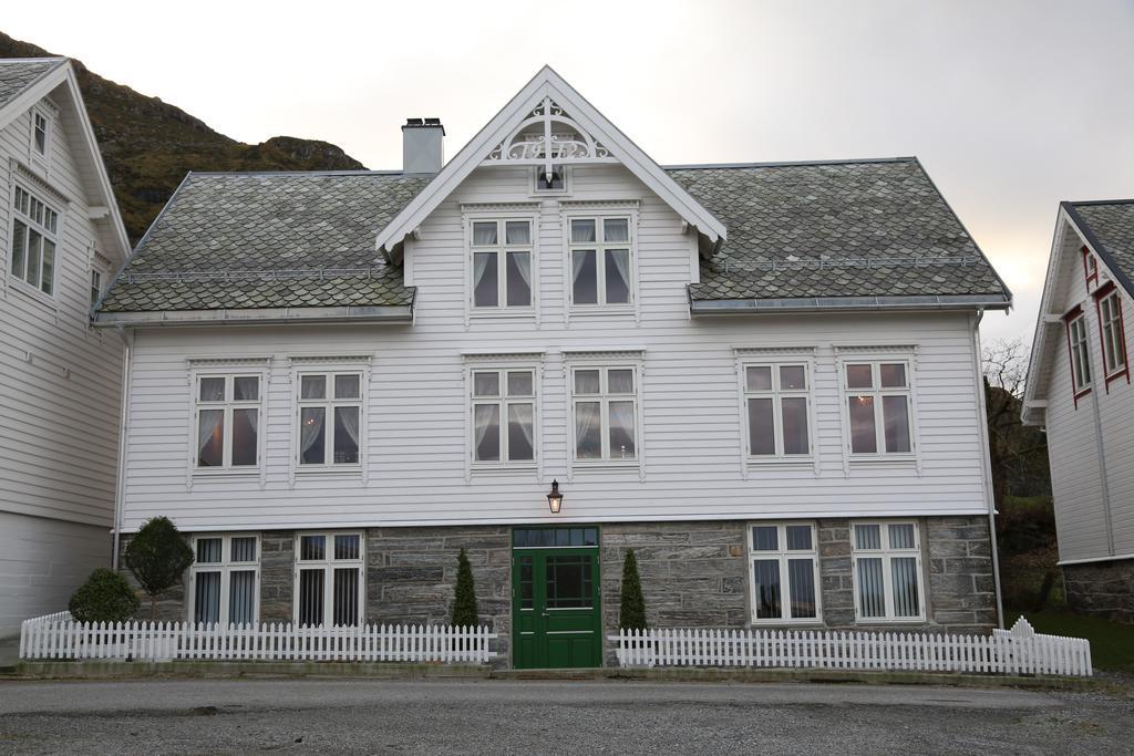 Alnes Gard Appartement Ålesund Buitenkant foto